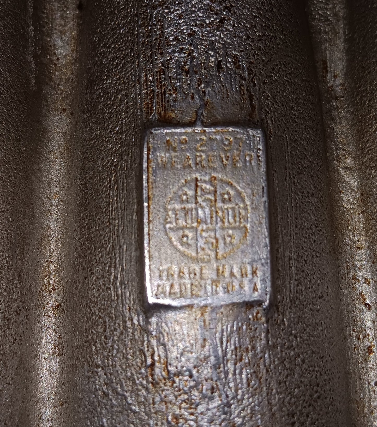 Vintage WEAREVER No. 2797 Cornbread Mold Cast Aluminum Baking Pan