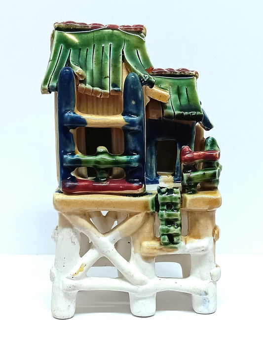 Vintage Japan Ceramic Island House Hut on Stilts Swim Through Aquarium Decor