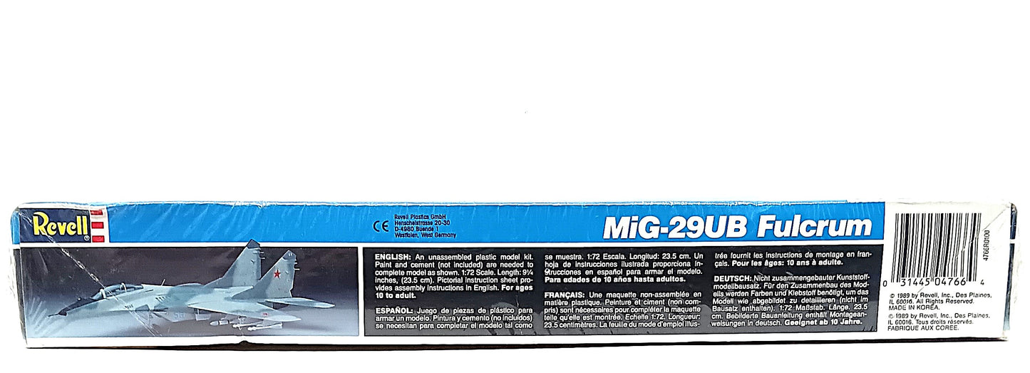 Soviet Airplane Model Kit MiG-29UB Fulcrum Revell 1989